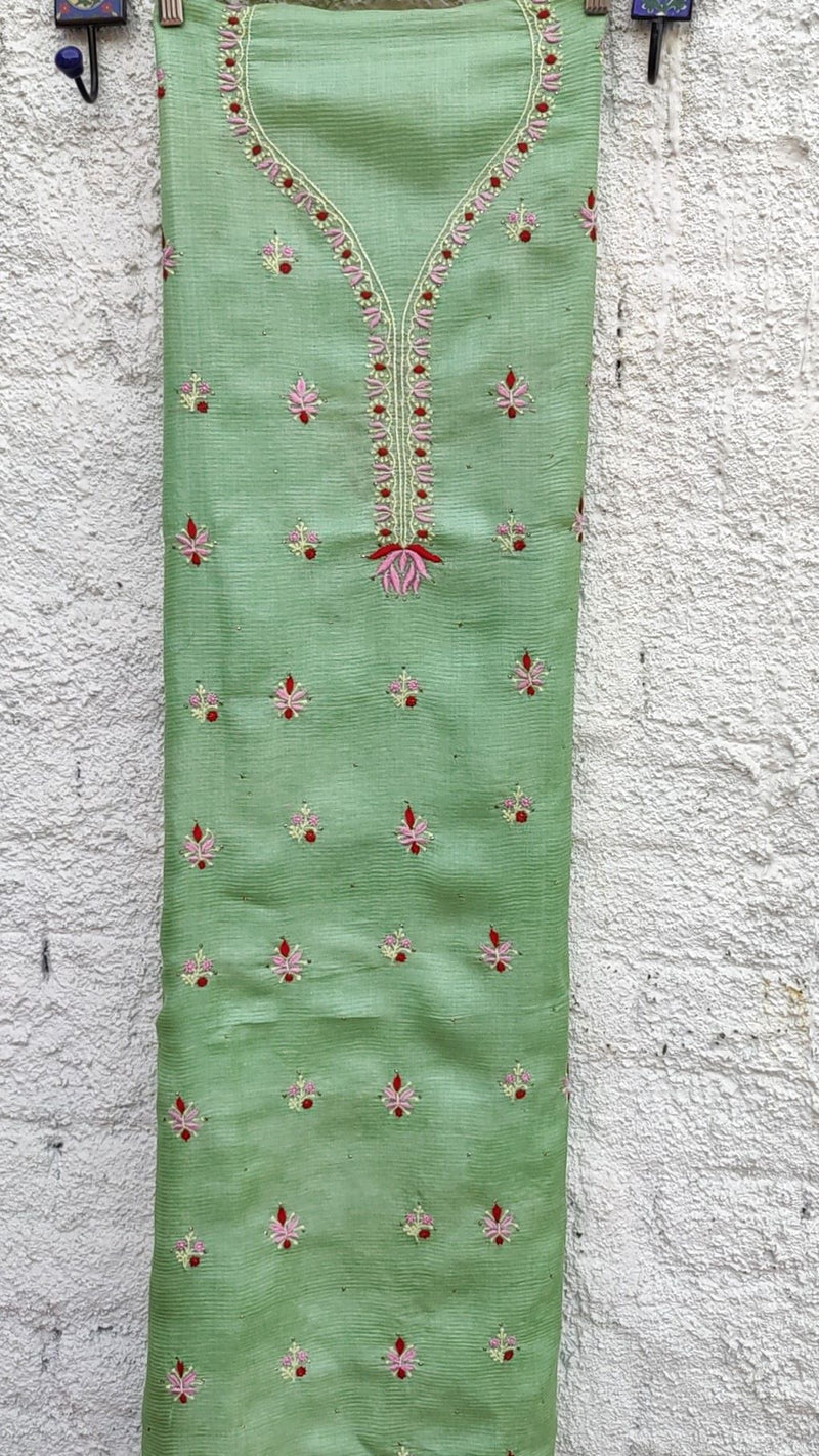 SOFT GREEN RIBBED TUSSAR KURTA WITH MULTI COLOUR CHIKANKARI & MUKAISH - SILK BATIK DUPATTA