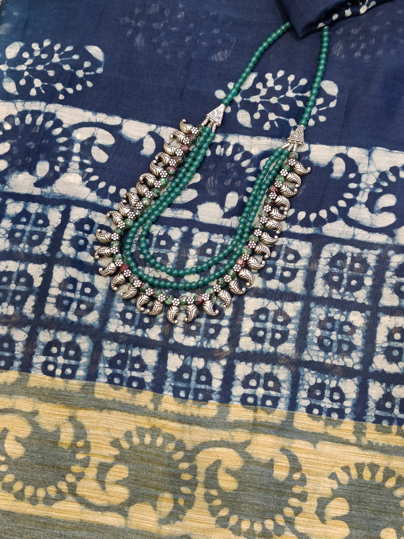 DABU SAREE - GREEN SILVER TONE NECKLACE