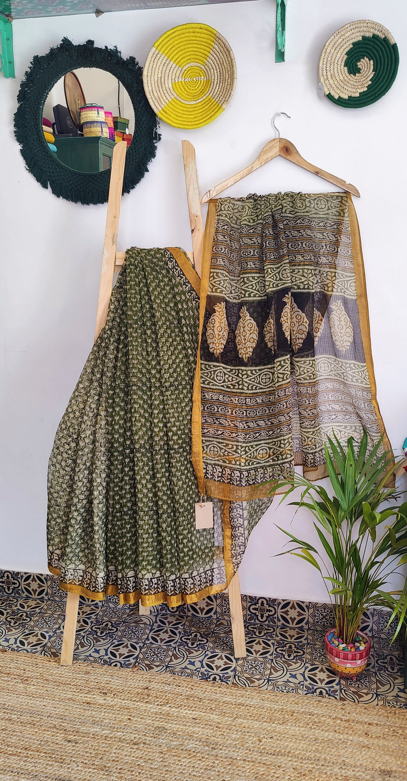 DULL GREEN KOTA COTTON DABU BLOCK PRINT SAREE