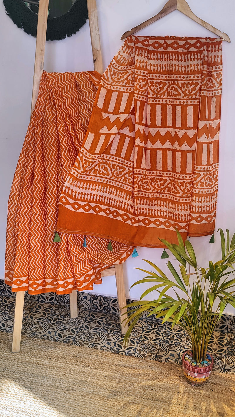 ORANGE MULMUL COTTON HAND BLOCK PRINTED SAREE