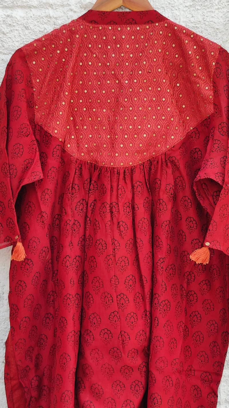 MAHOGANY RED MAHESHWARI BAGH PRINT CHIKANKARI KURTA - DUPATTA