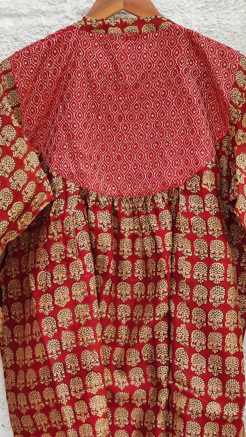 MAROON MAHESHWARI BAGH PRINT CHIKANKARI KURTA - DUPATTA