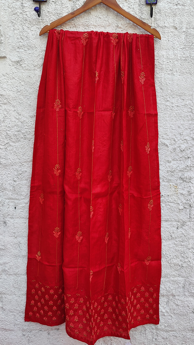 SINDOORI RED RIBBED TUSSAR SILK DUPATTA WITH CHIKANKARI, DARAZ & MUKAISH