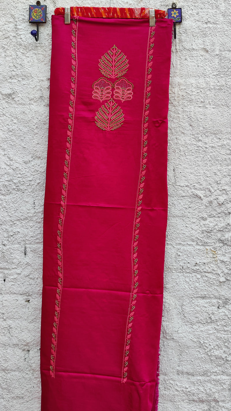 MAGENTA LINEN SATIN KURTA WITH CHIKANKARI - MAHESHWARI DUPATTA