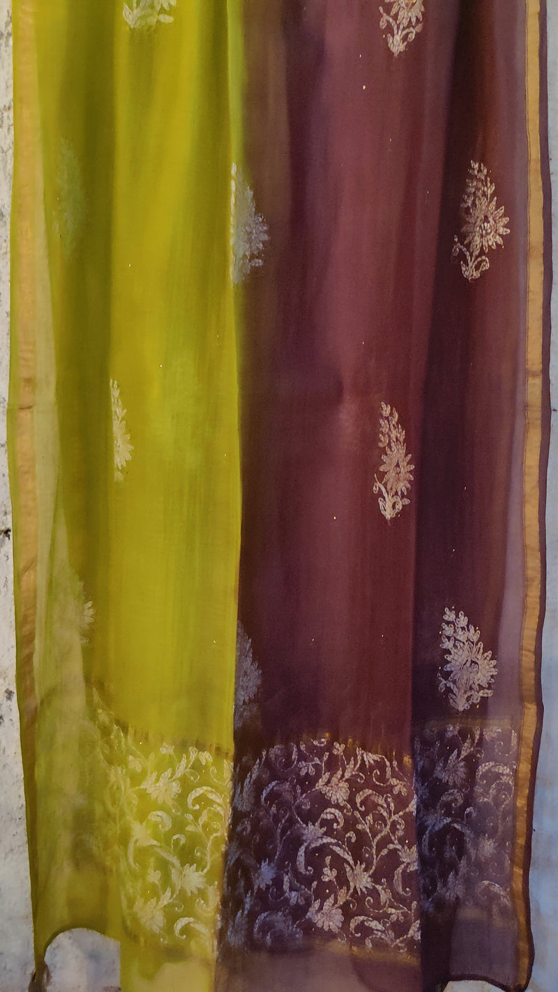 DOUBLE DYED CHANDERI DUPATTA WITH CHIKANKARI & MUKAISH - WINE & GREEN