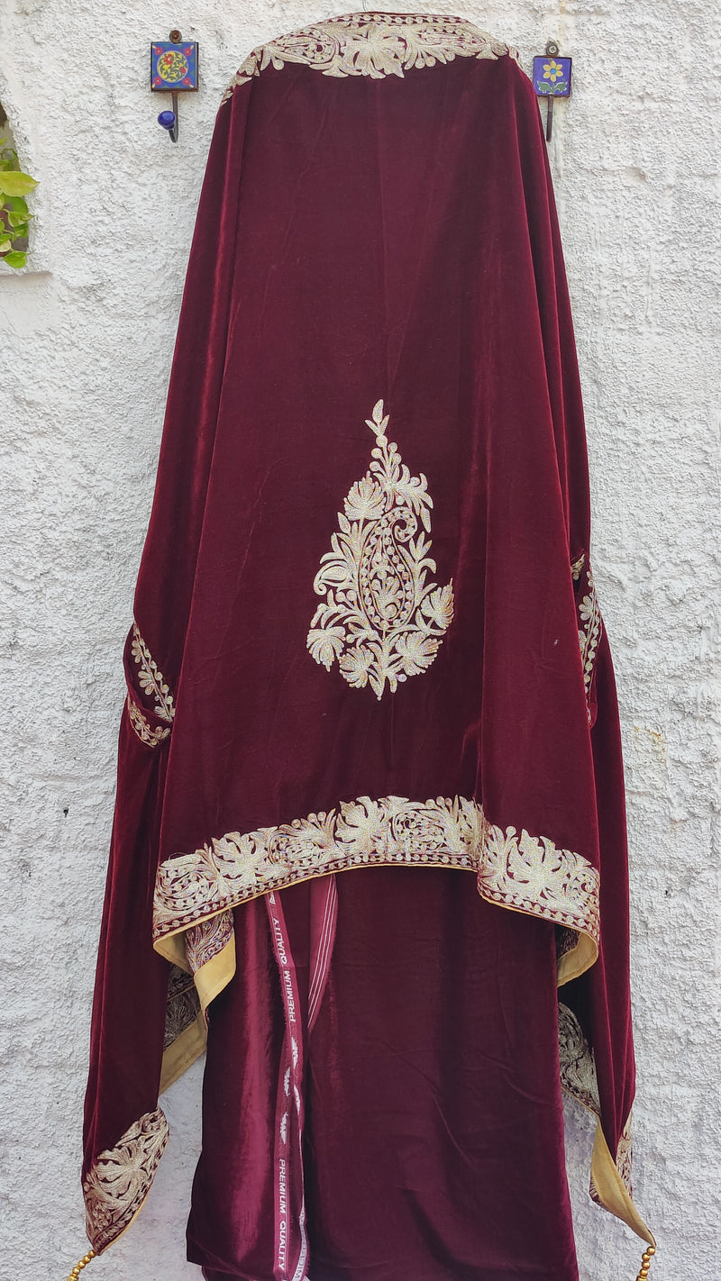 DARK MAROON VELVET KURTA WITH TILLA WORK & SHAWL WITH POCKETS