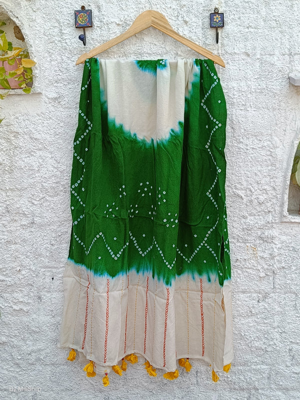 GREEN BANDHINI WOOLLEN SHAWL