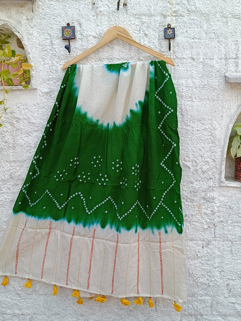 GREEN BANDHINI WOOLLEN SHAWL