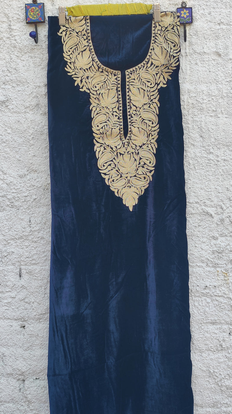 DEEP NAVY BLUE VELVET KURTA WITH TILLA WORK & SHAWL