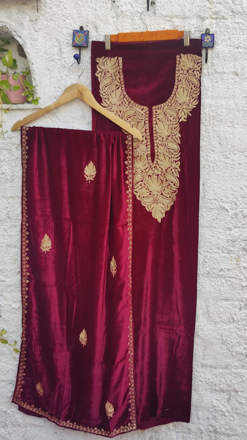 DARK MAROON VELVET KURTA WITH TILLA WORK & SHAWL