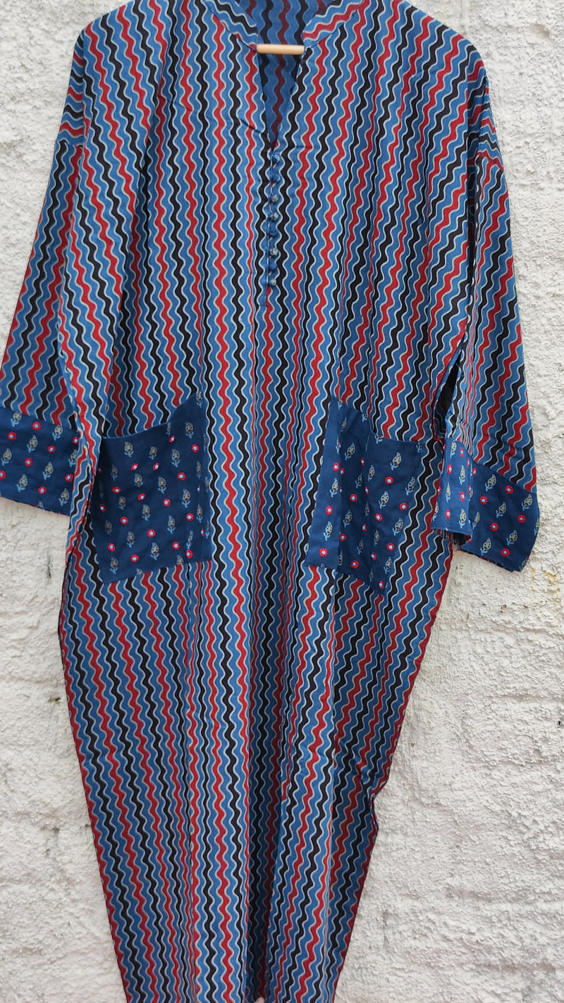 INDIGO AZRAK COTTON KURTA - POCKET PATTERN