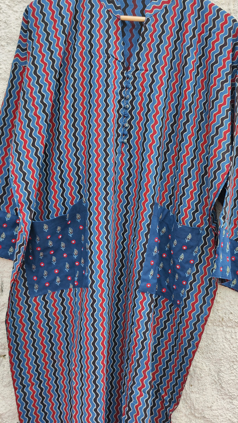 INDIGO AZRAK COTTON KURTA - POCKET PATTERN