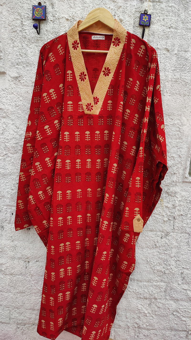 APPLE RED AZRAK COTTON KURTA - NECK PATTERN