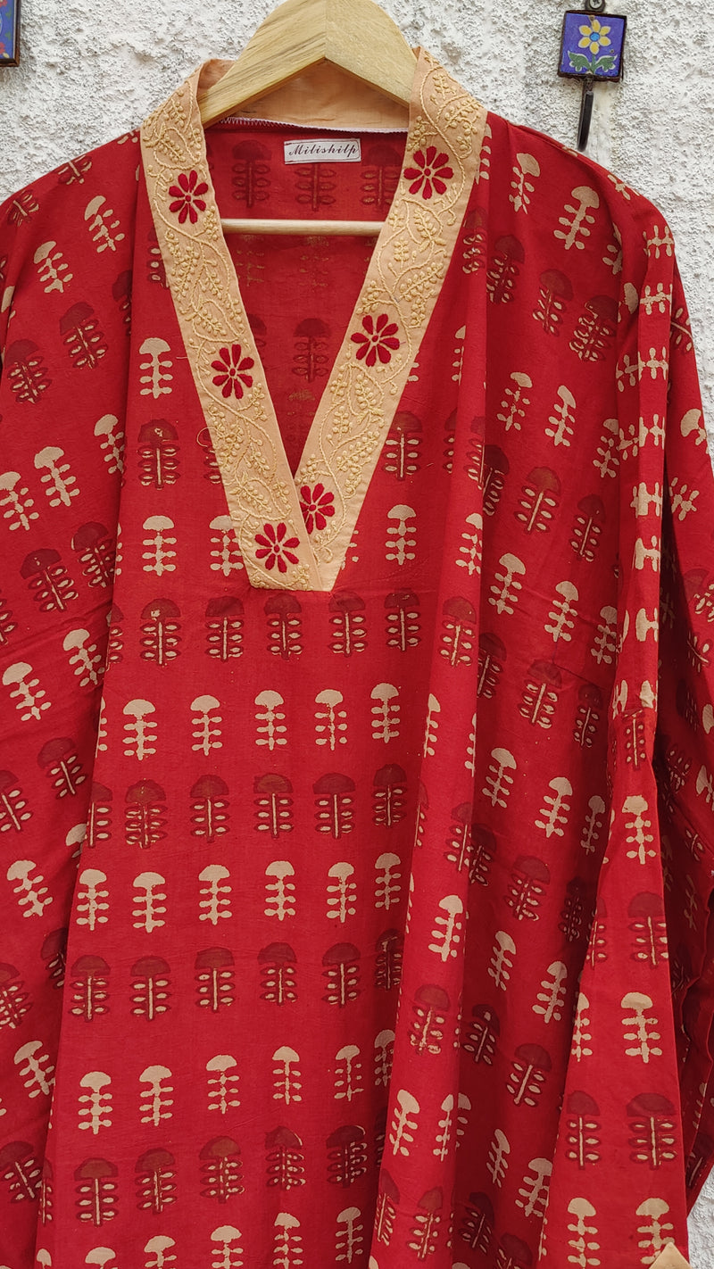 APPLE RED AZRAK COTTON KURTA - NECK PATTERN