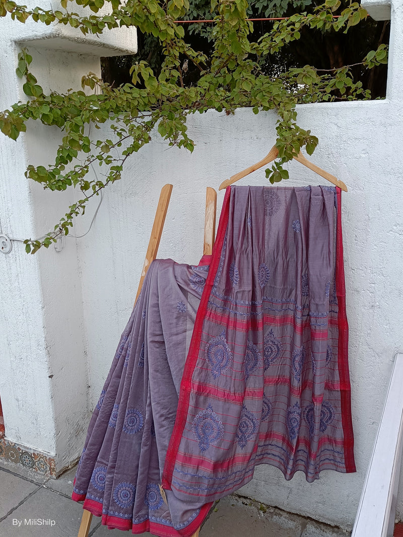 LAVENDER MAHESHWARI SAREE WITH CHIKANKARI MOTIFS