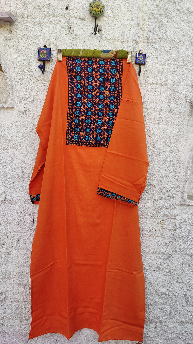 PUMPKIN ORANGE IKKAT WEAVE KURTA WITH CHIKANKARI - PEACH KOTA DUPATTA