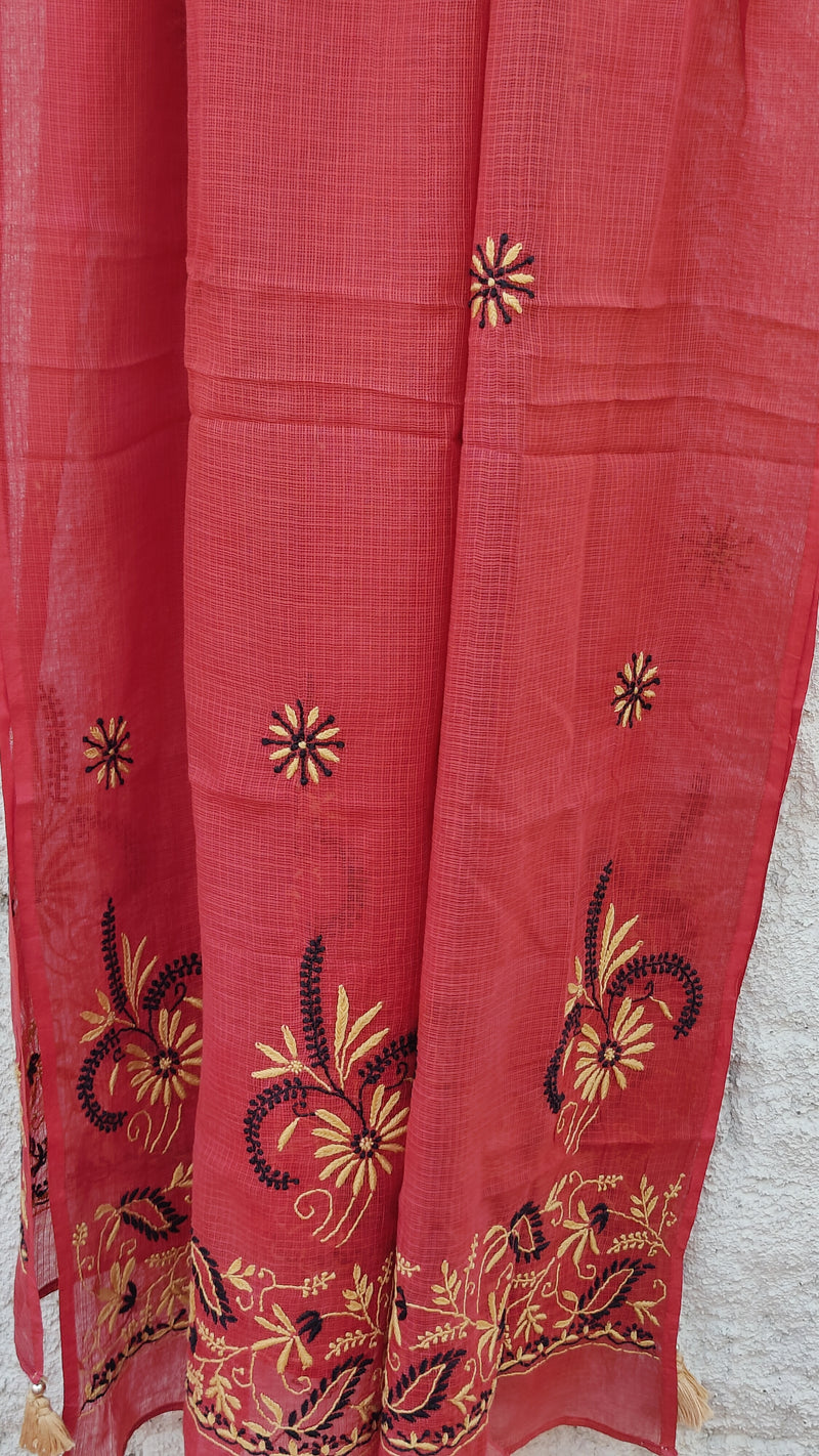 MAROON KOTA DUPATTA WITH 'DO TAAR' CHIKANKARI