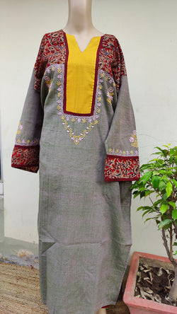 GREY LAVENDER SHORT COLOUR MANGALGIRI KURTA WITH KOTA DUPATTA