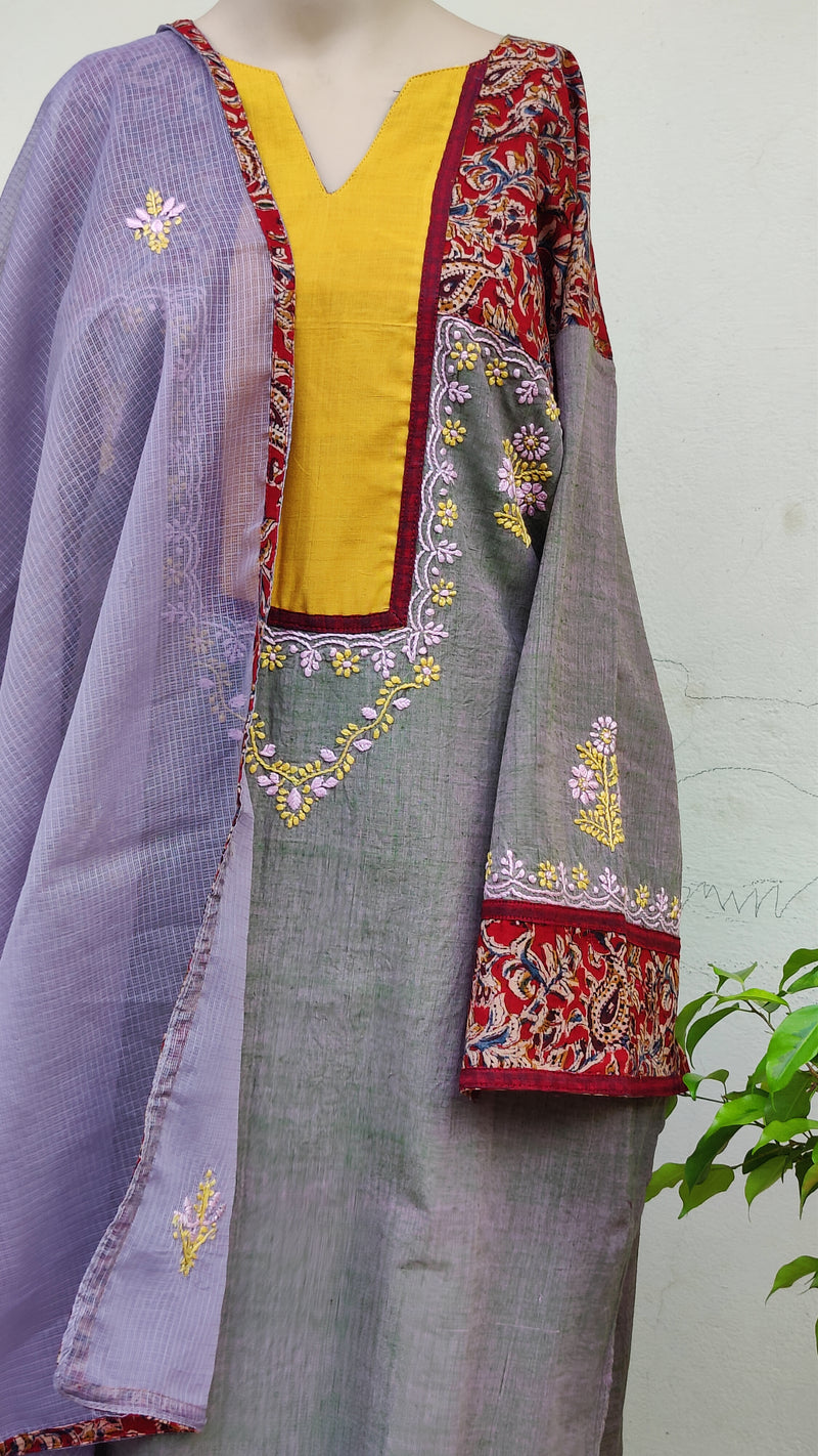 GREY LAVENDER SHORT COLOUR MANGALGIRI KURTA WITH KOTA DUPATTA