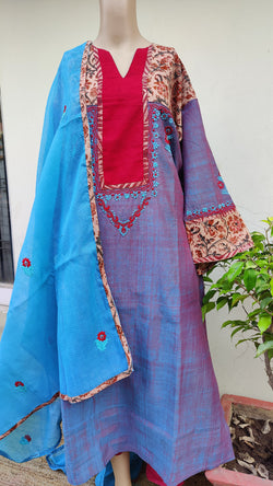 LAVENDER BLUE SHORT COLOUR MANGALGIRI KURTA WITH KOTA DUPATTA