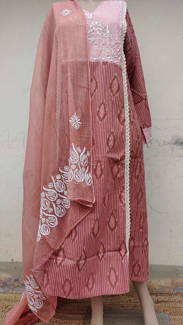 DARK PEACH IKKAT KURTA WITH KOTA DUPATTA - CHIKANKARI